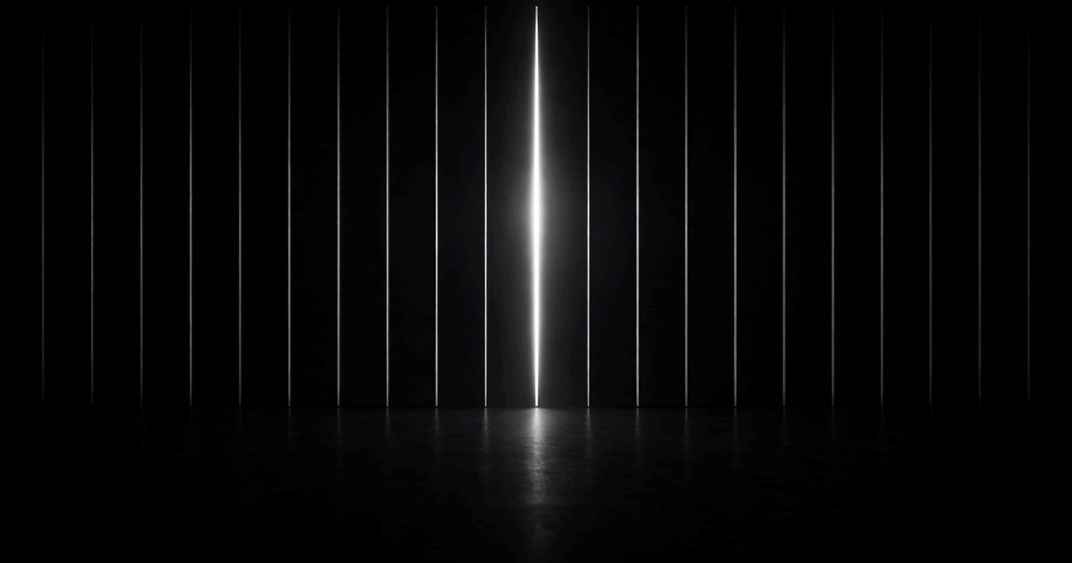 等間隔の線の中で中央だけが光る抽象的な時間同期イメージ